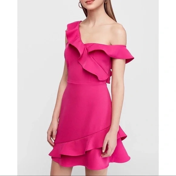 Express Off The Shoulder Ruffle Sheath Hot Pink Neon Berry Dress Sz Small NWT - Picture 1 of 4